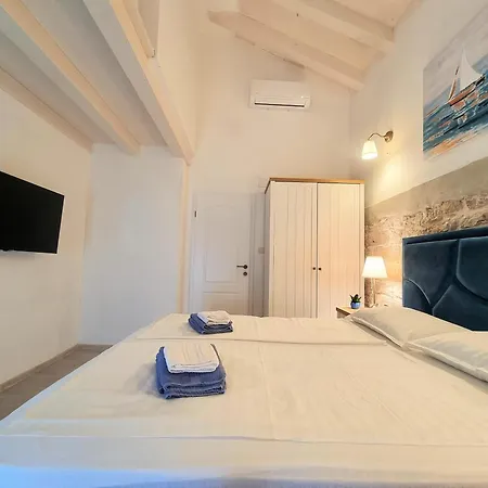 בית נופש Elena טיסנו